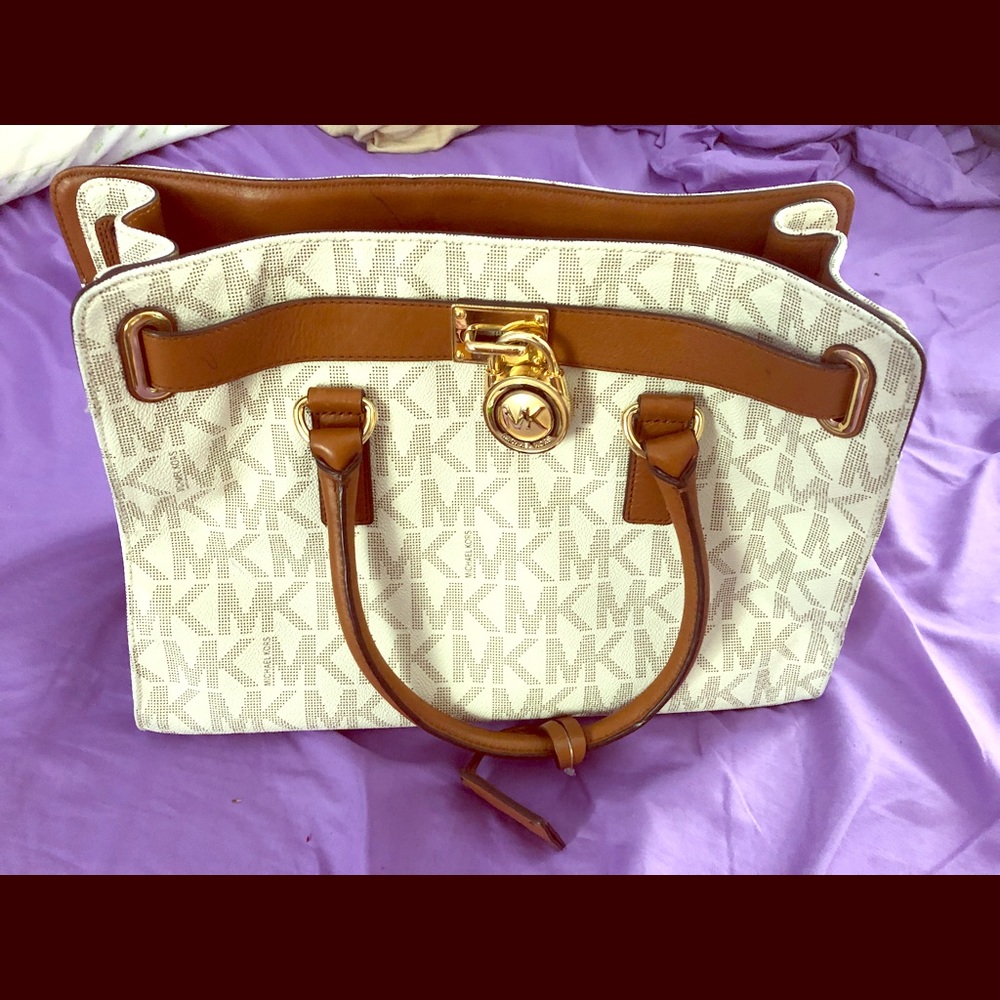 Micheal Kors Hamilton Satchel